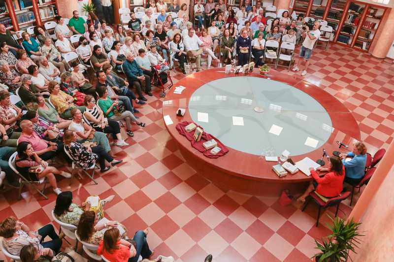 La Biblioteca Pública Municipal “Juan Pablo Forner” organiza varias actividades para conmemorar el Día Internacional del Libro