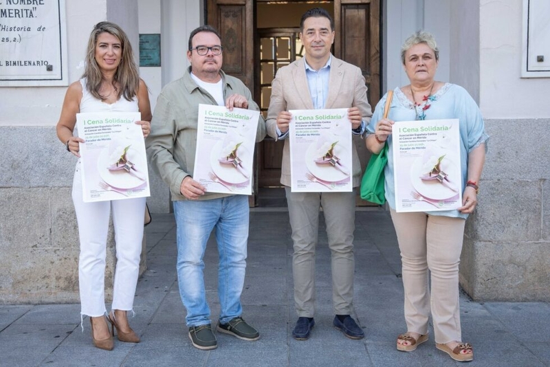 La Asociación Española contra el Cáncer celebra su I Cena Solidaria en Mérida