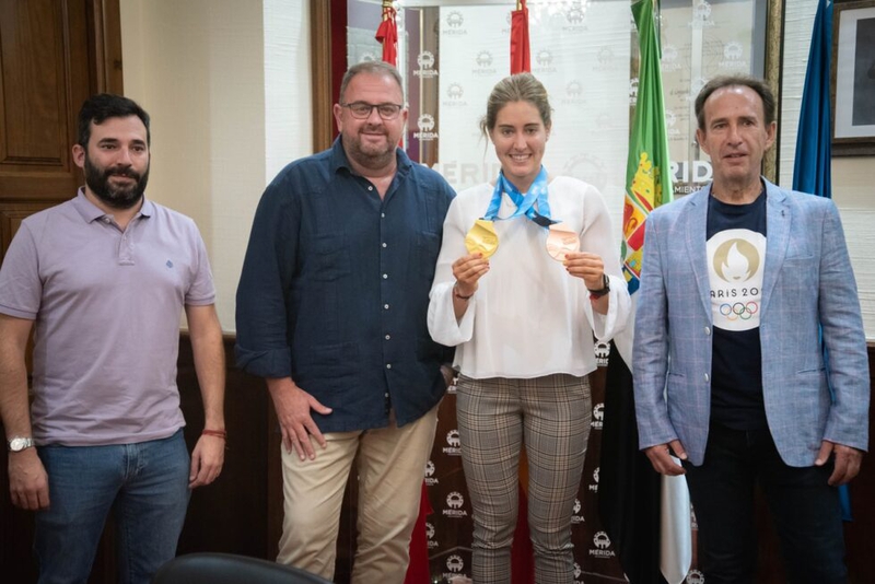 El alcalde recibe a Estefana Fernndez y anuncia un homenaje pblico en la plaza de Espaa el prximo 14 de septiembre a las 20:30 horas