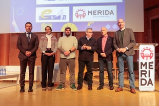 El IES Emérita Agusta organiza un coloquio en Mérida sobre las elecciones al Parlamento Europeo 