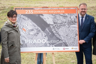 La ministra Isabel Rodríguez presenta en Mérida la creación de 235 nuevas viviendas asequibles que construirá el Gobierno de España