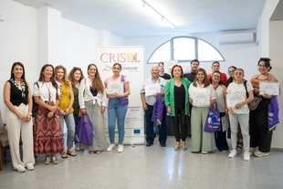 El Programa Crisol concluye su formación en auxiliar de cocina que han finalizado con éxito 13 personas