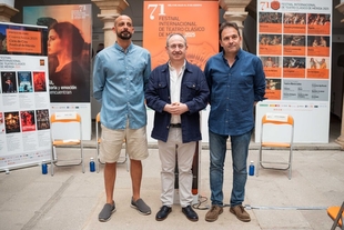 El Festival de Mérida traslada la magia del cine al emblemático Pórtico del Foro con el programa Cinema Aestas