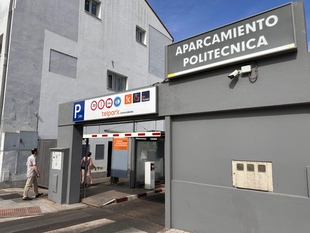 La Asociación de Comerciantes Emerita Augusta y Telpark llegan a un acuerdo para facilitar el aparcamiento en Fernández López y la Politécnica