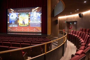 Vuelve el cine al Teatro María Luisa con la proyección de ET, La princesa prometida y La Historia interminable