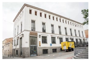 El Ayuntamiento de Mérida cierra la compra definitiva del emblemático edificio de Correos