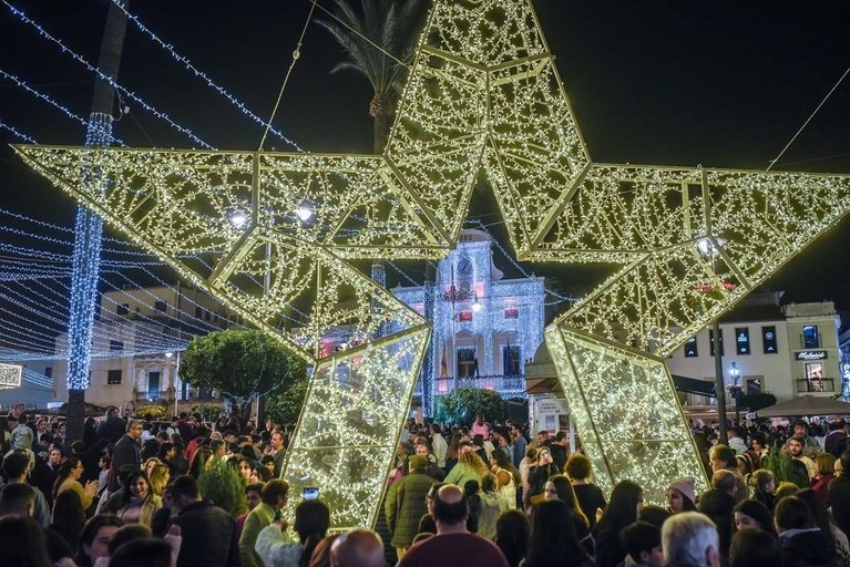 Mérida encenderá la Navidad el próximo 26 de noviembre con una gran fiesta familiar en la Plaza de España
